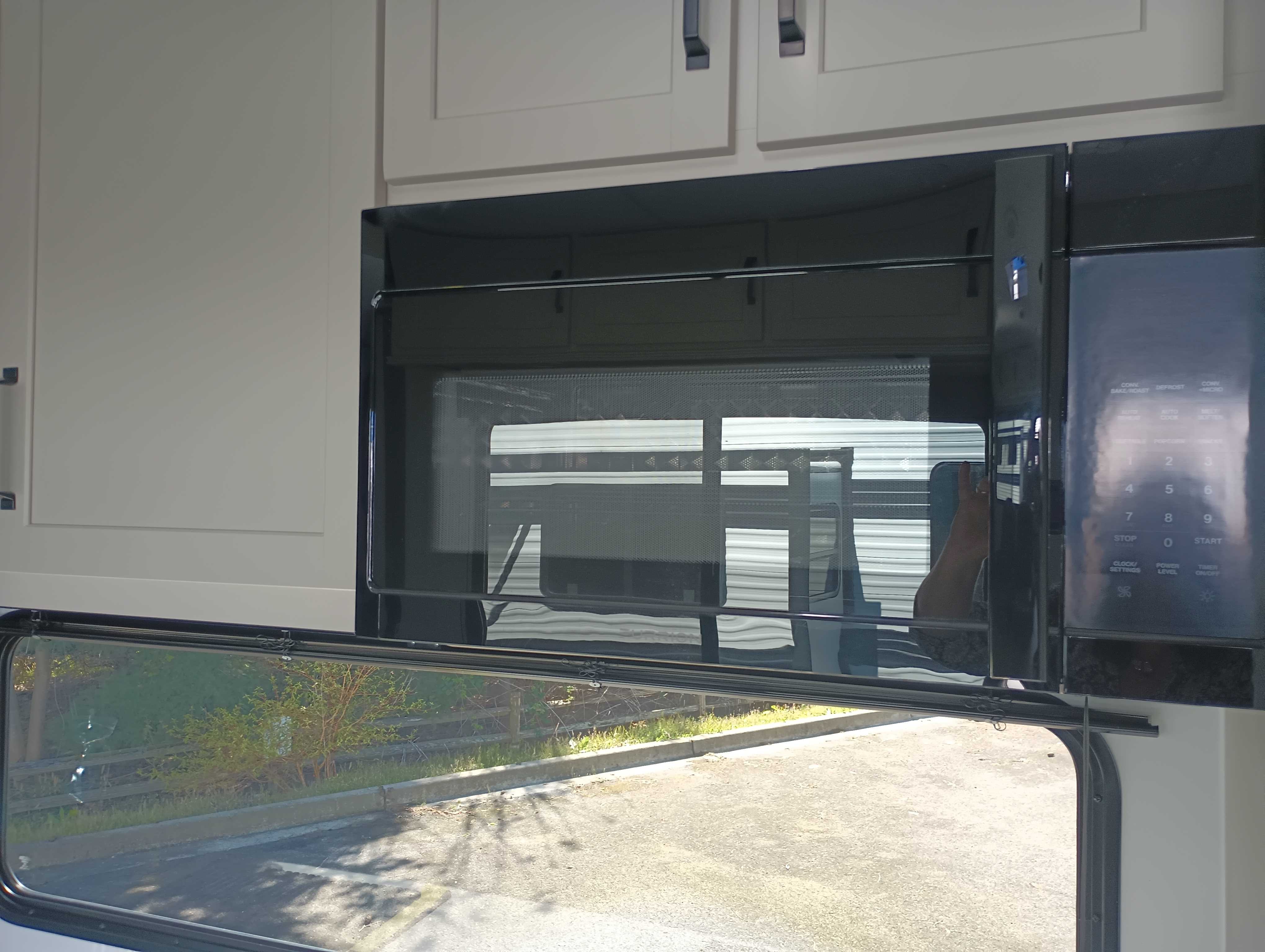 2026 Grand Design Momentum G-Class 21G - Image 7