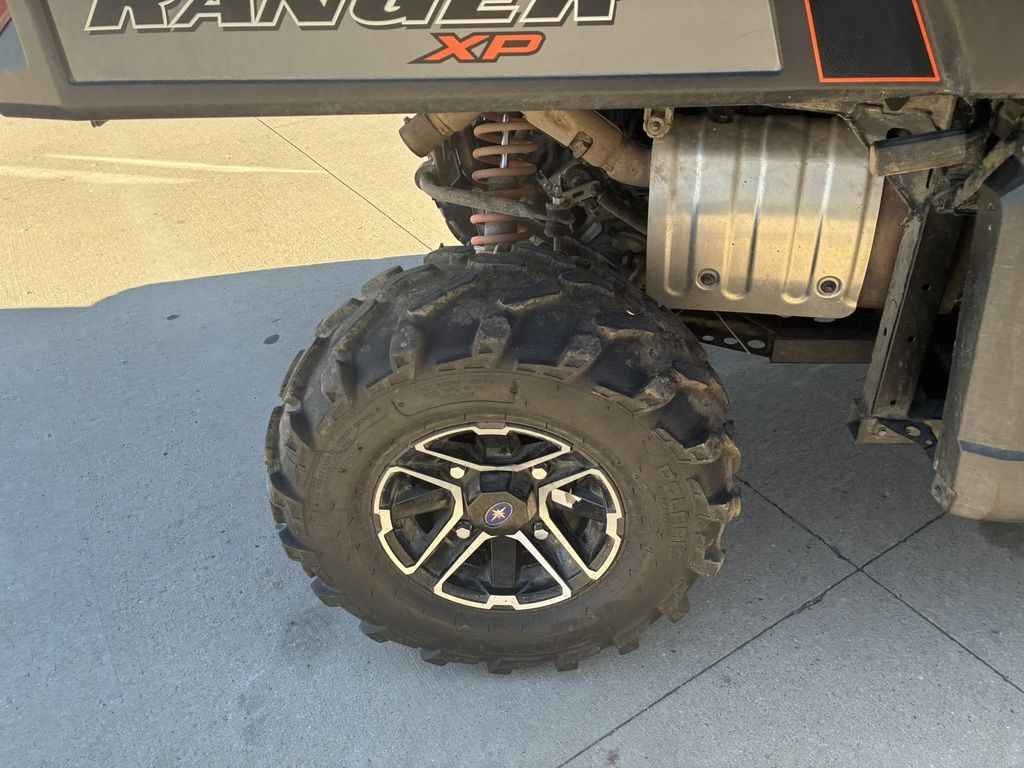 2014 Polaris® Ranger® XP 900 EPS Titanium Matte Metallic LE - Image 8