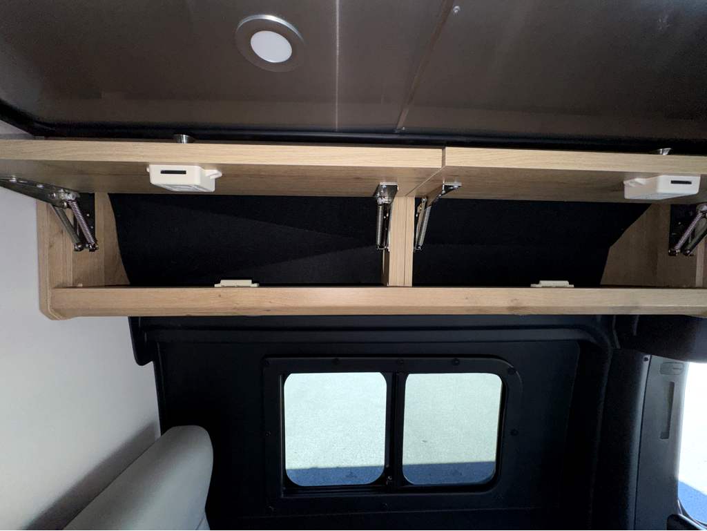 2026 AIRSTREAM RANGELINE - Image 16