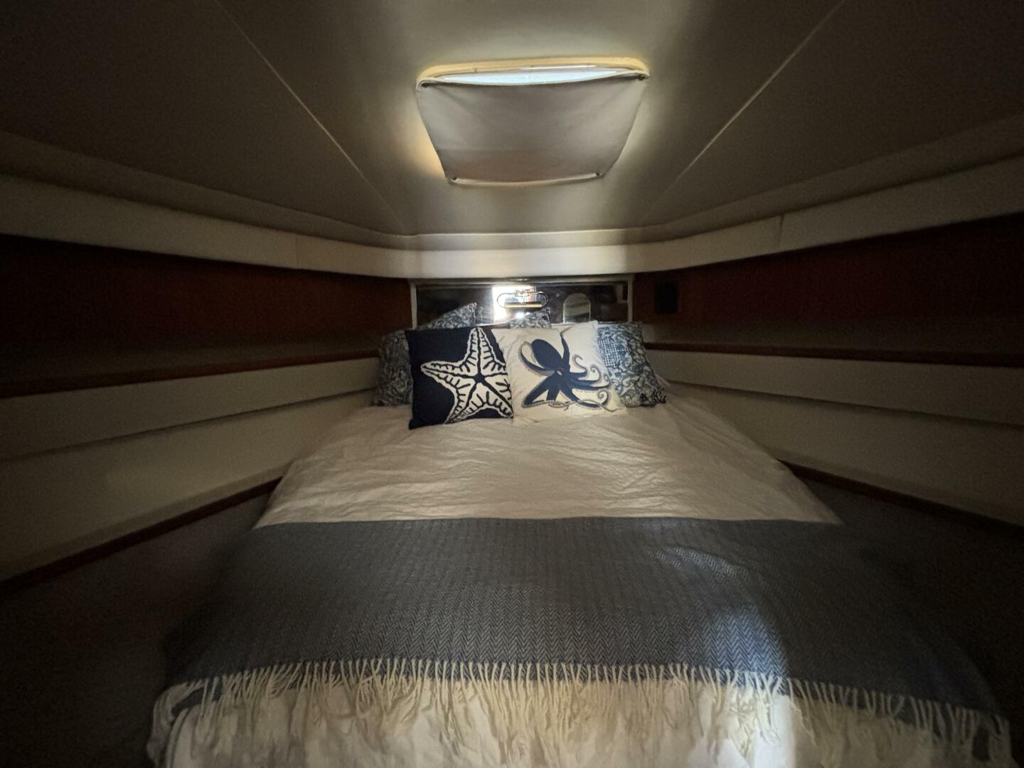 1993 Tiara Yachts 4300 Convertible - Image 36