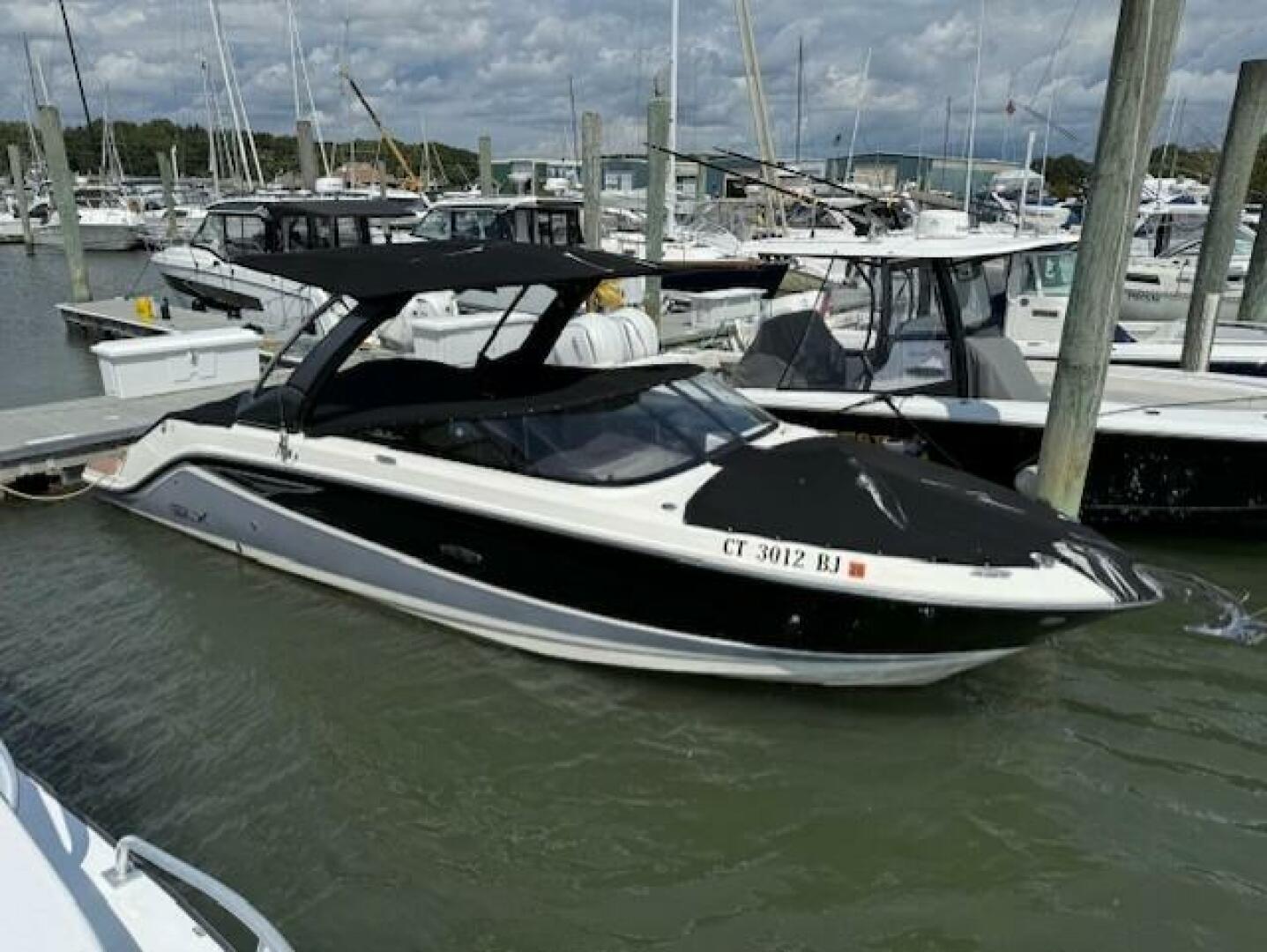 2016 Sea Ray 280 SLX - Image 4