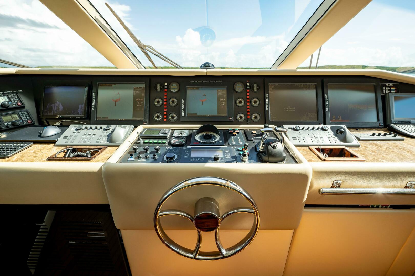 1995 Christensen Tri-deck Motoryacht - Image 34