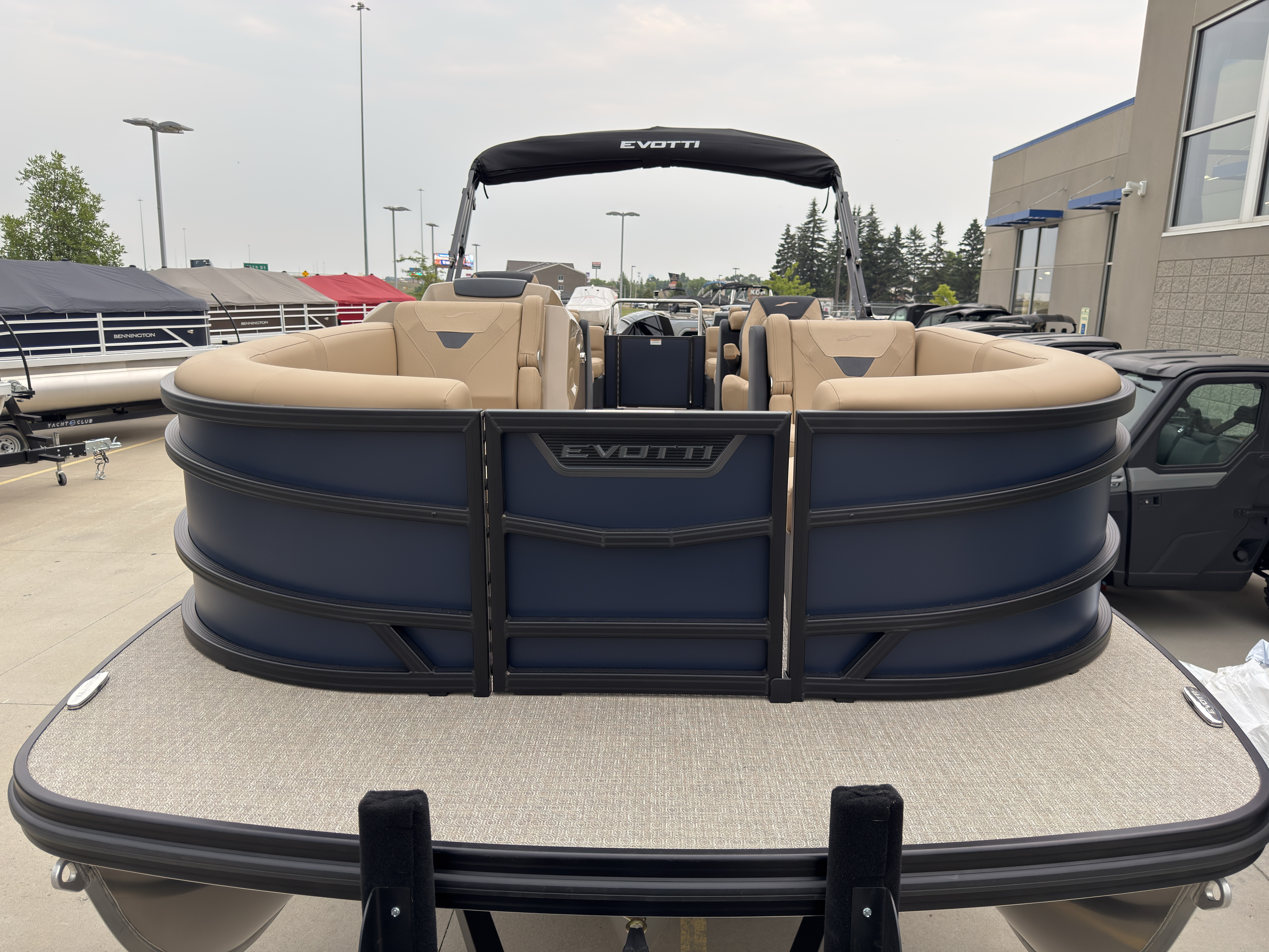 2027 Evotti 523QL - Image 10
