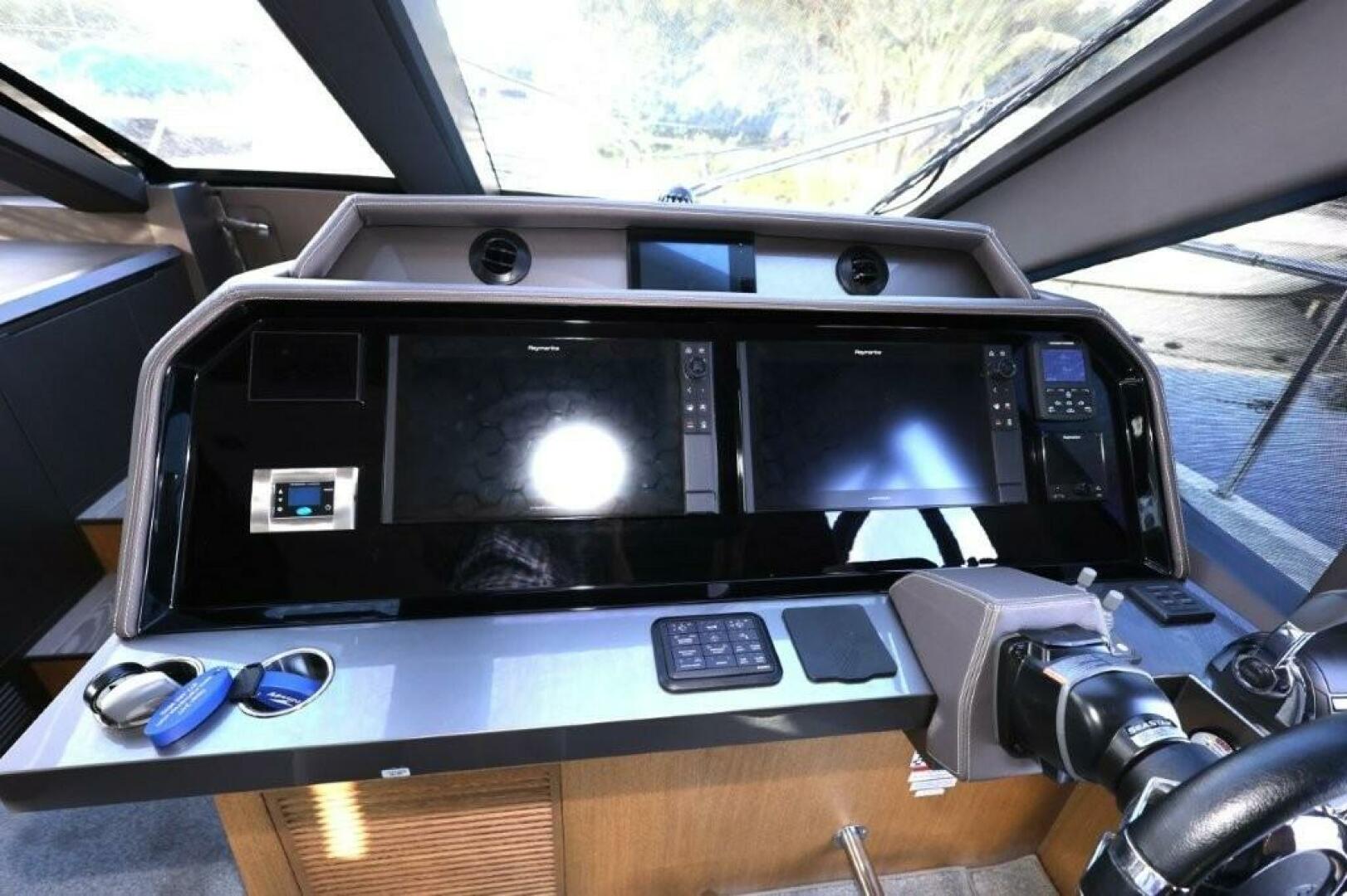 2019 Galeon 650 Sky - Image 34