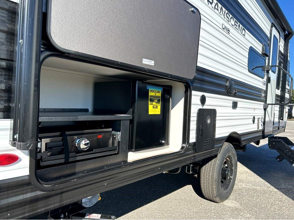 2026 GRAND DESIGN TRANSCEND 161BH - Image 11