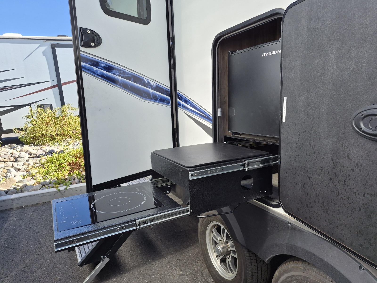 2020 Palomino Solaire Ultra-Lite 249 RBS - Image 4