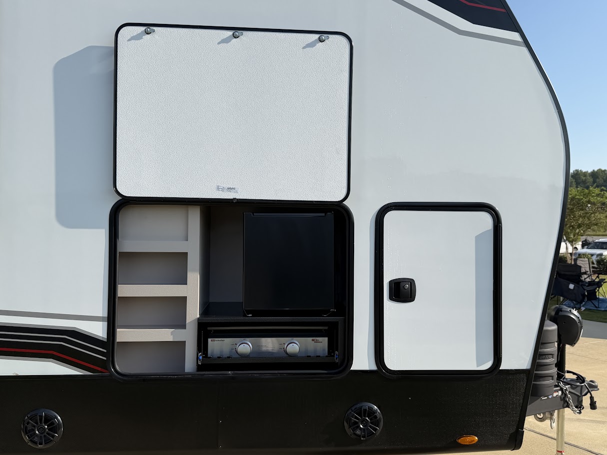 2027 JAYCO SEISMIC 265 - Image 7