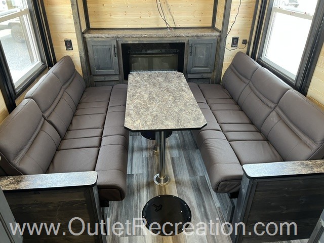 2027 ICE CASTLE RV EXTREME III 8X21 - Image 8