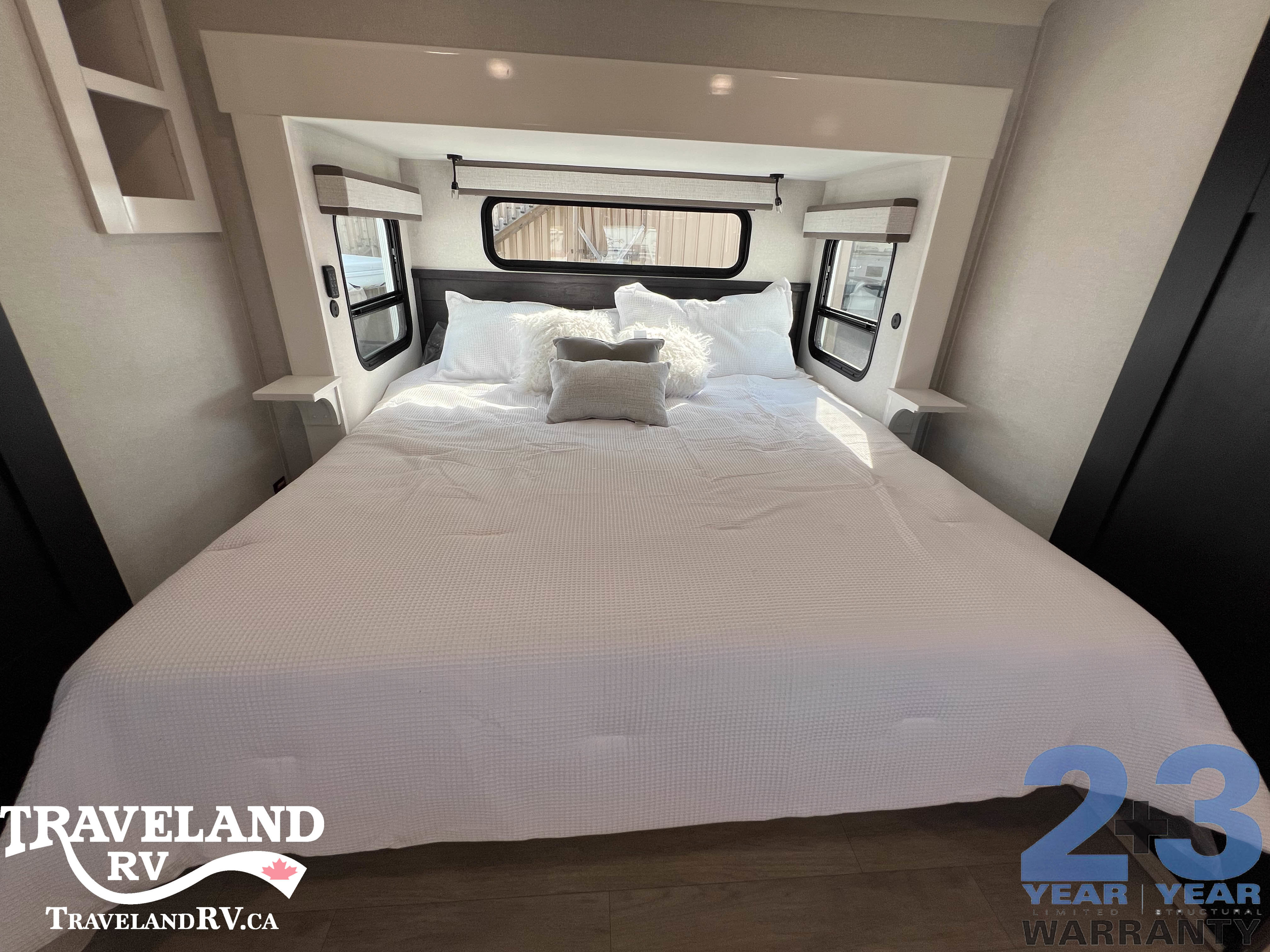2026 Jayco Pinnacle 38FBRK - Image 26