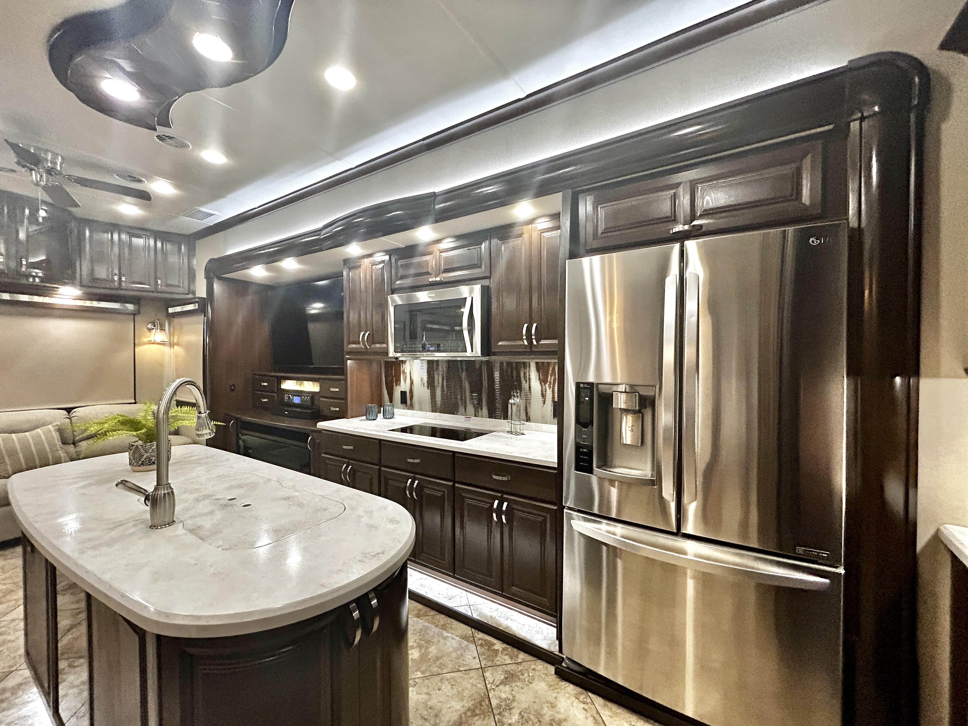 2017 Forest River Riverstone 38TS - Image 15