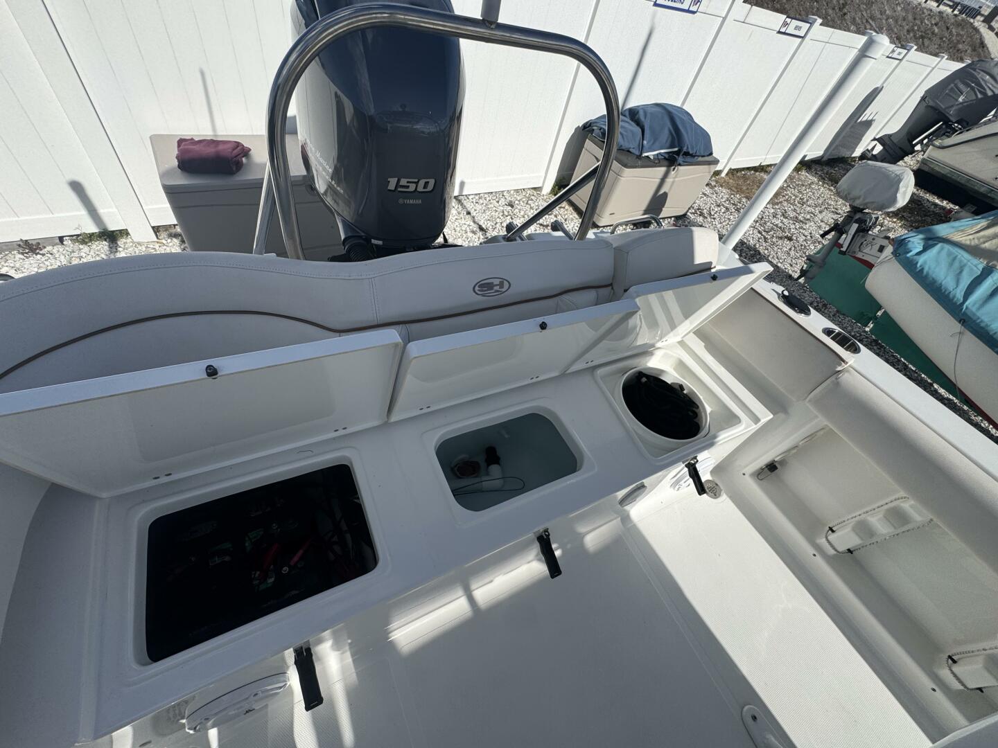 2021 Sea Hunt Ultra 219 - Image 37