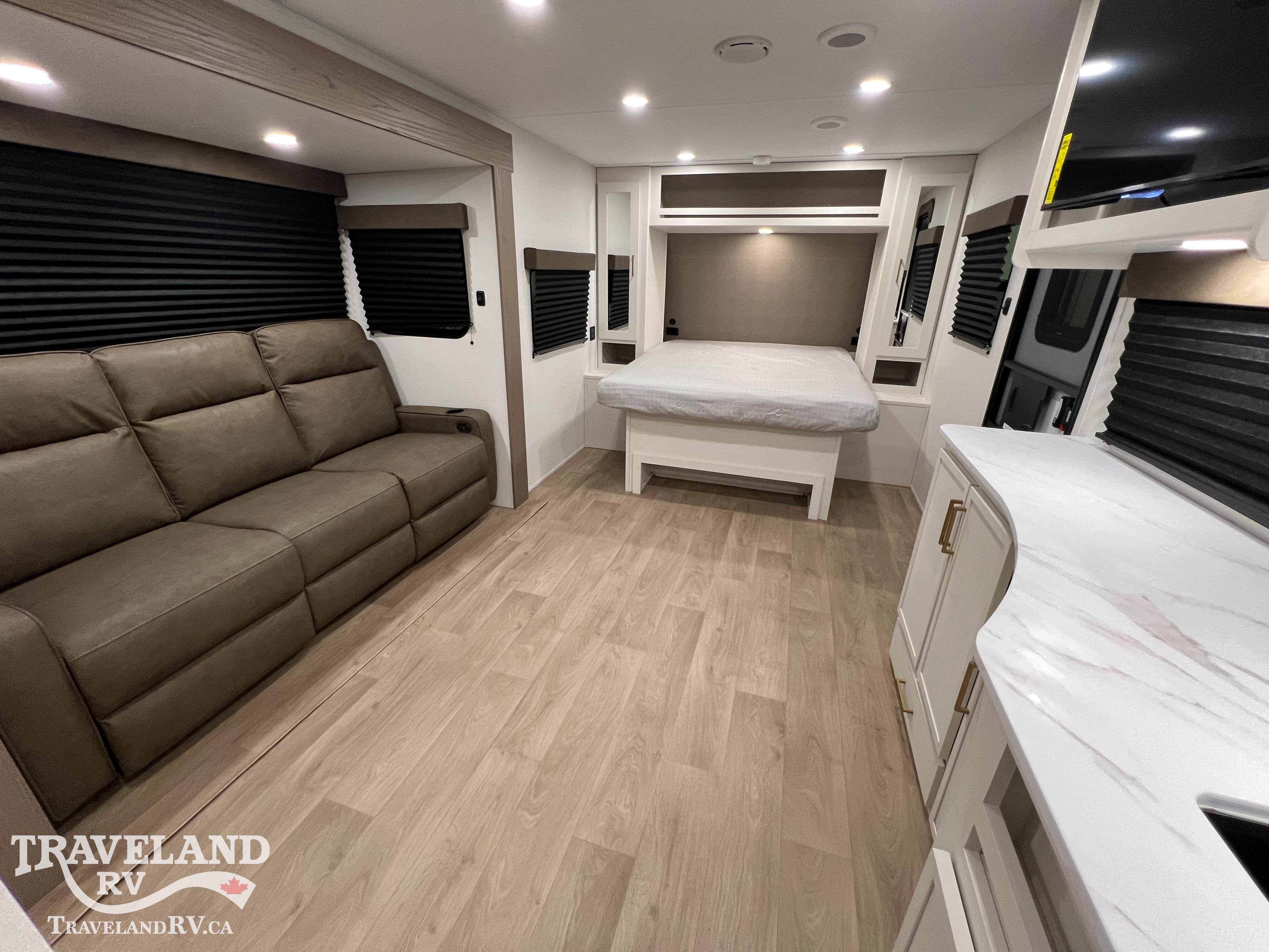 2026 Grand Design Transcend XPLOR 20MKX - Image 30