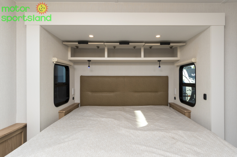 2026 Winnebago Thrive 26FKD - Image 40