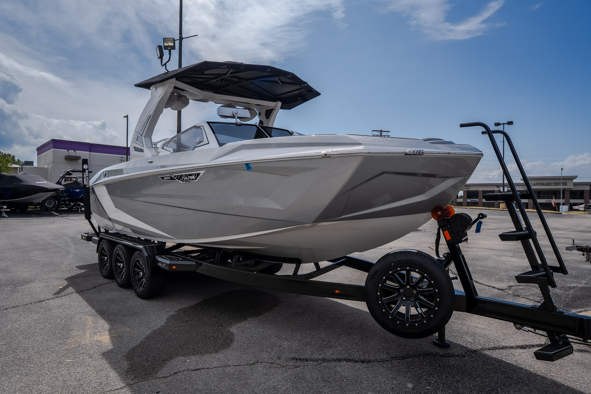 2026 Tigé Ultré 25ZX - Image 8