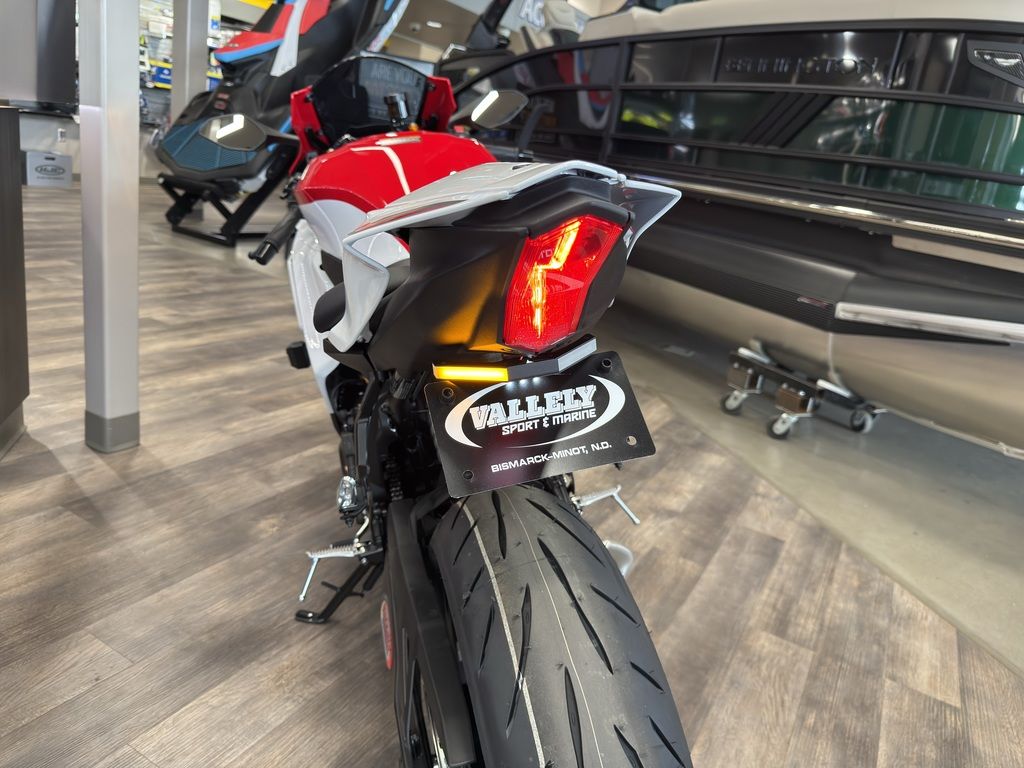 2026 Yamaha YZF-R7 70th Anniversary Edition - Image 22