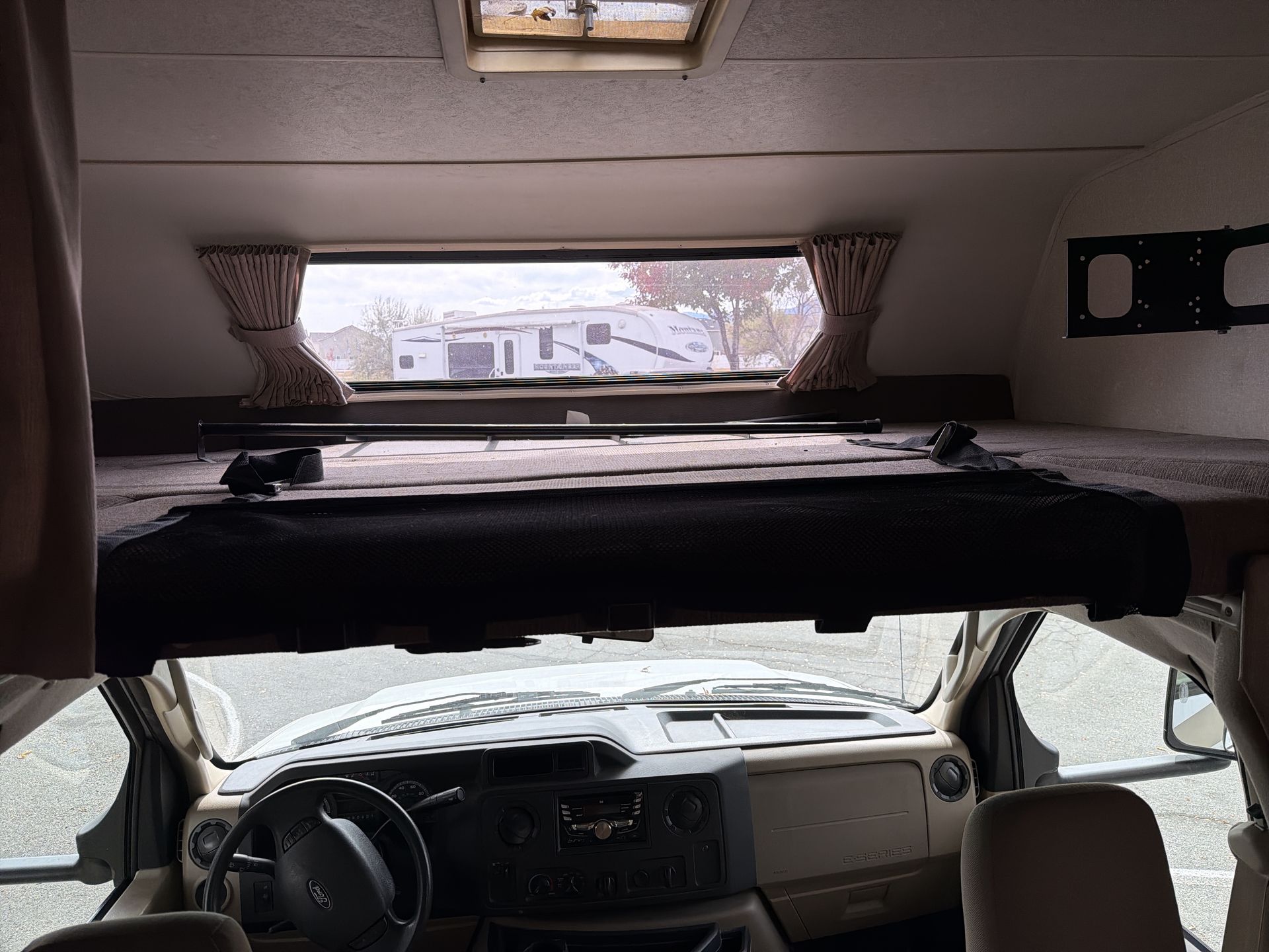 2019 Coachmen Leprechaun 230CB - Image 14