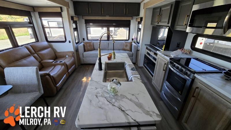 2026 KZ RV Ridgeway 36MB - Image 10