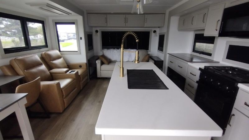 2026 Brinkley RV Model Z Air 310 - Image 5