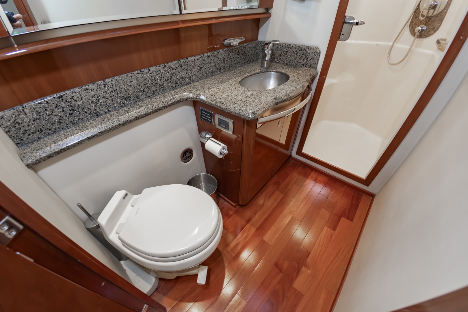2007 Sea Ray 58 Sedan Bridge - Image 40
