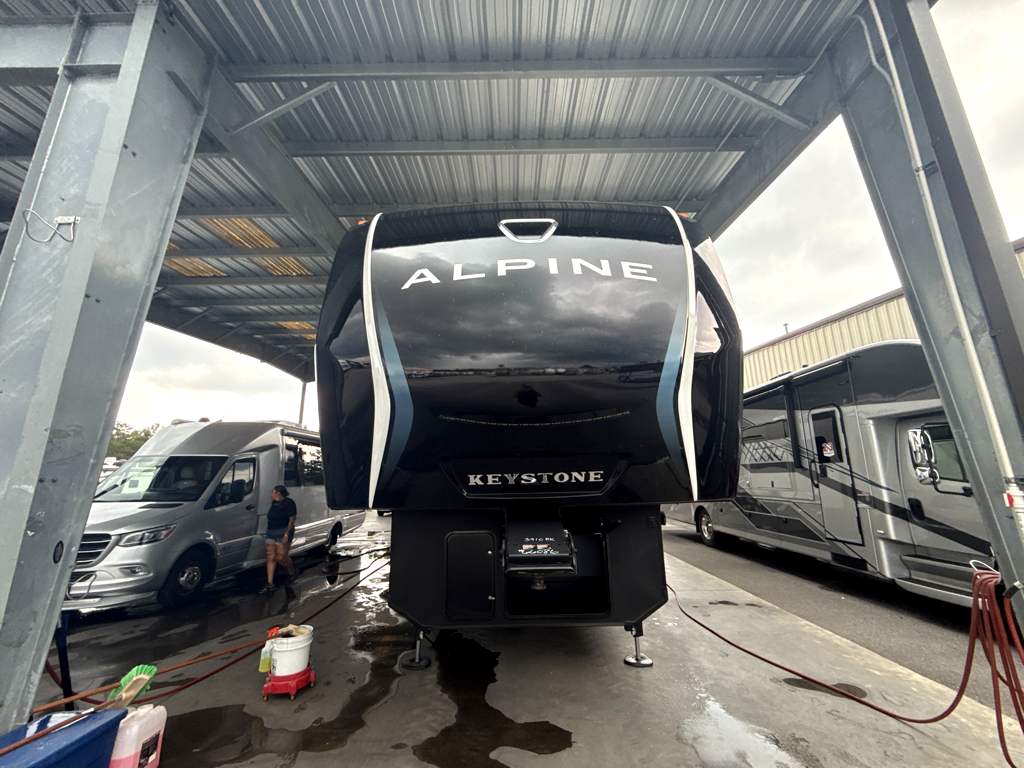 2026 Keystone ALPINE 3910RK - Image 9