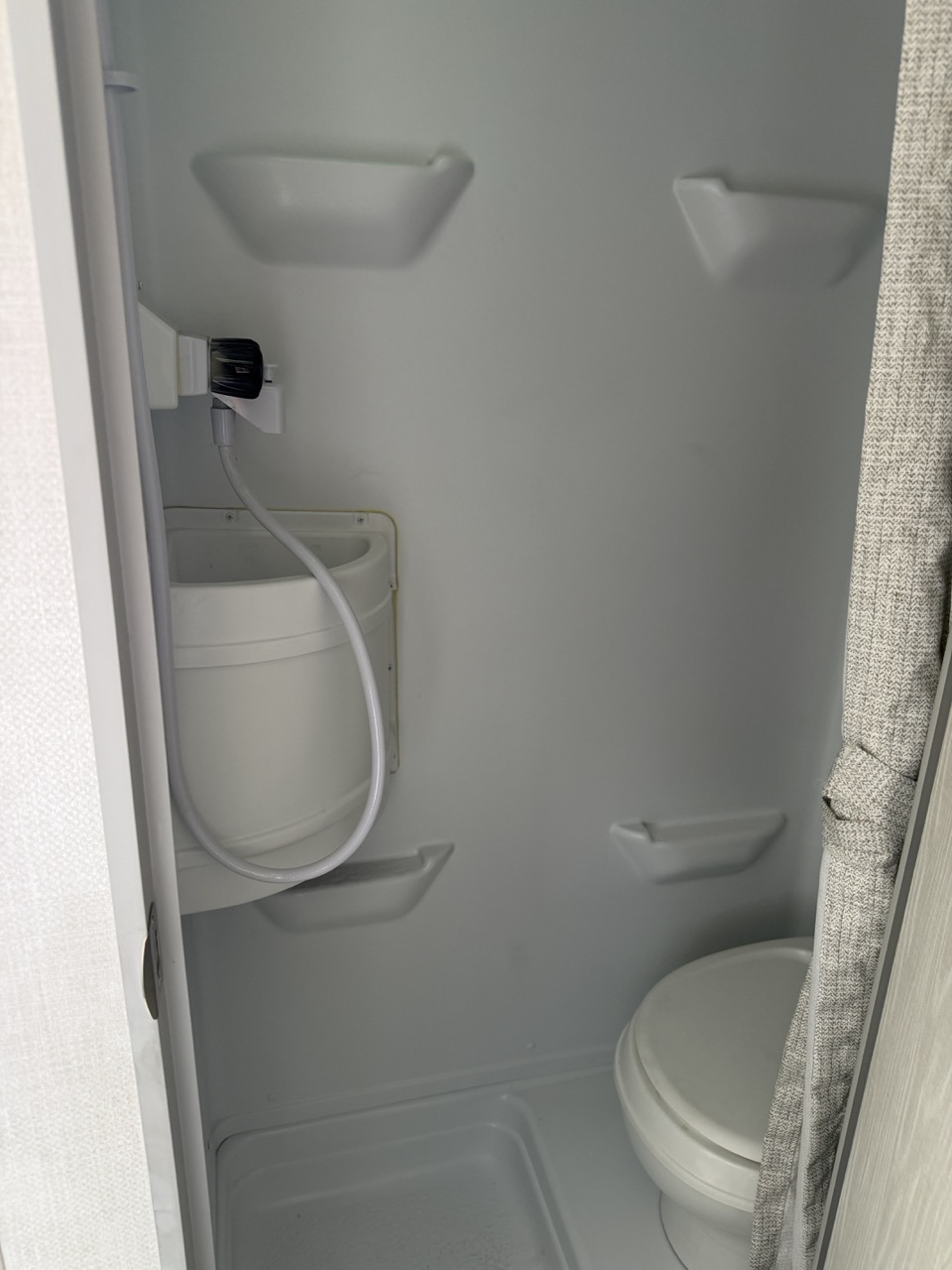 2024 Forest River R-Pod RP-171C - Image 11