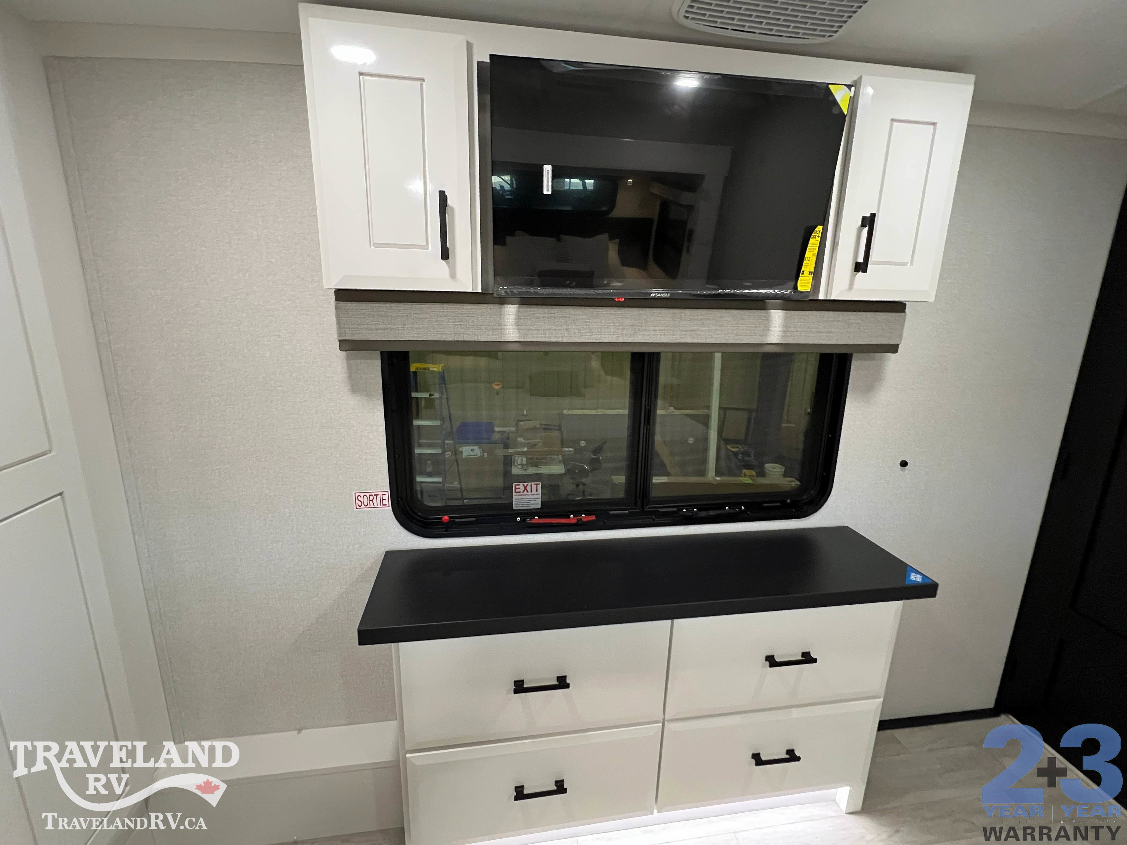 2026 Jayco Pinnacle 32RLTS - Image 43