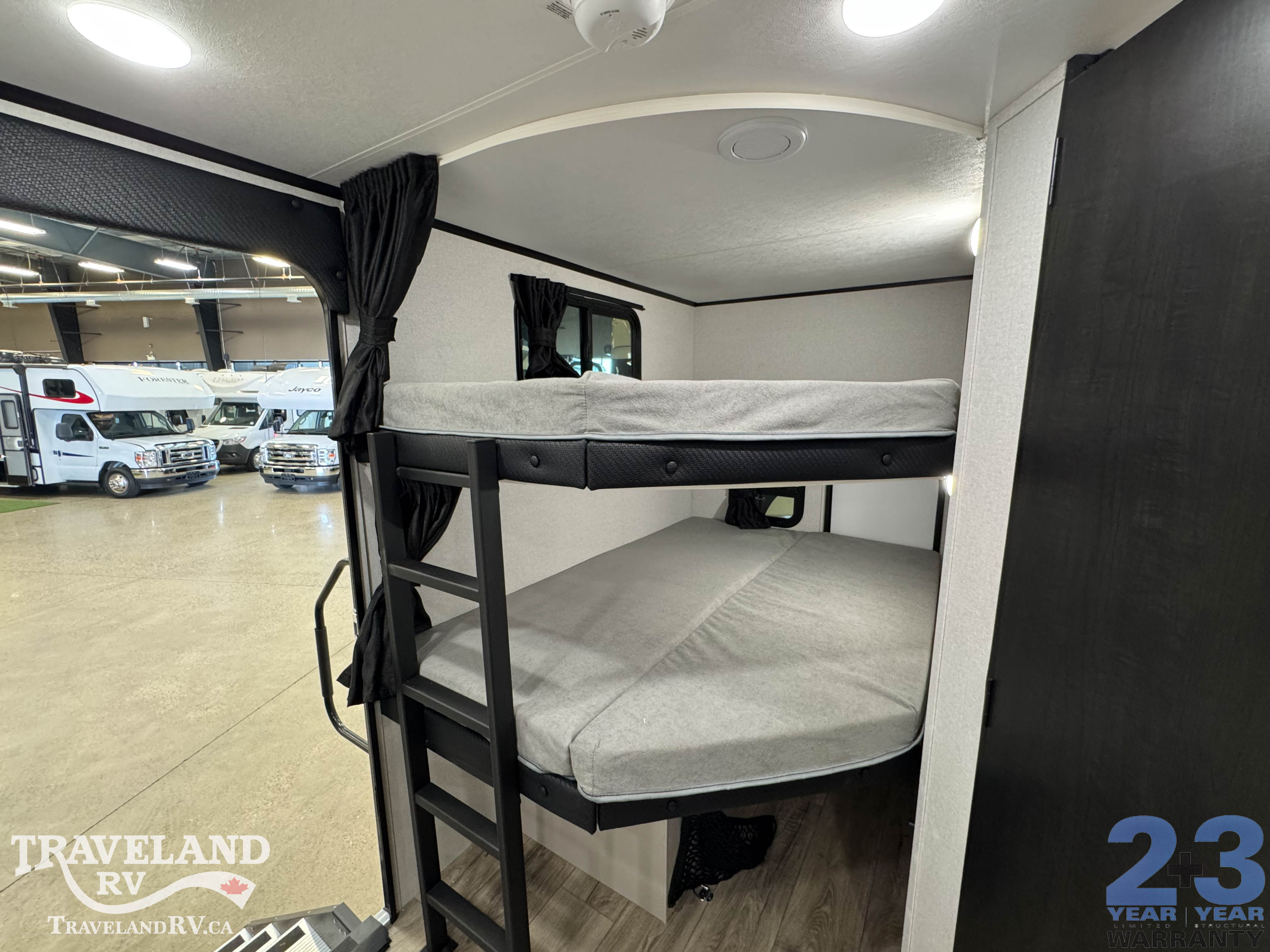 2026 Jayco Jay Feather 25BH - Image 17
