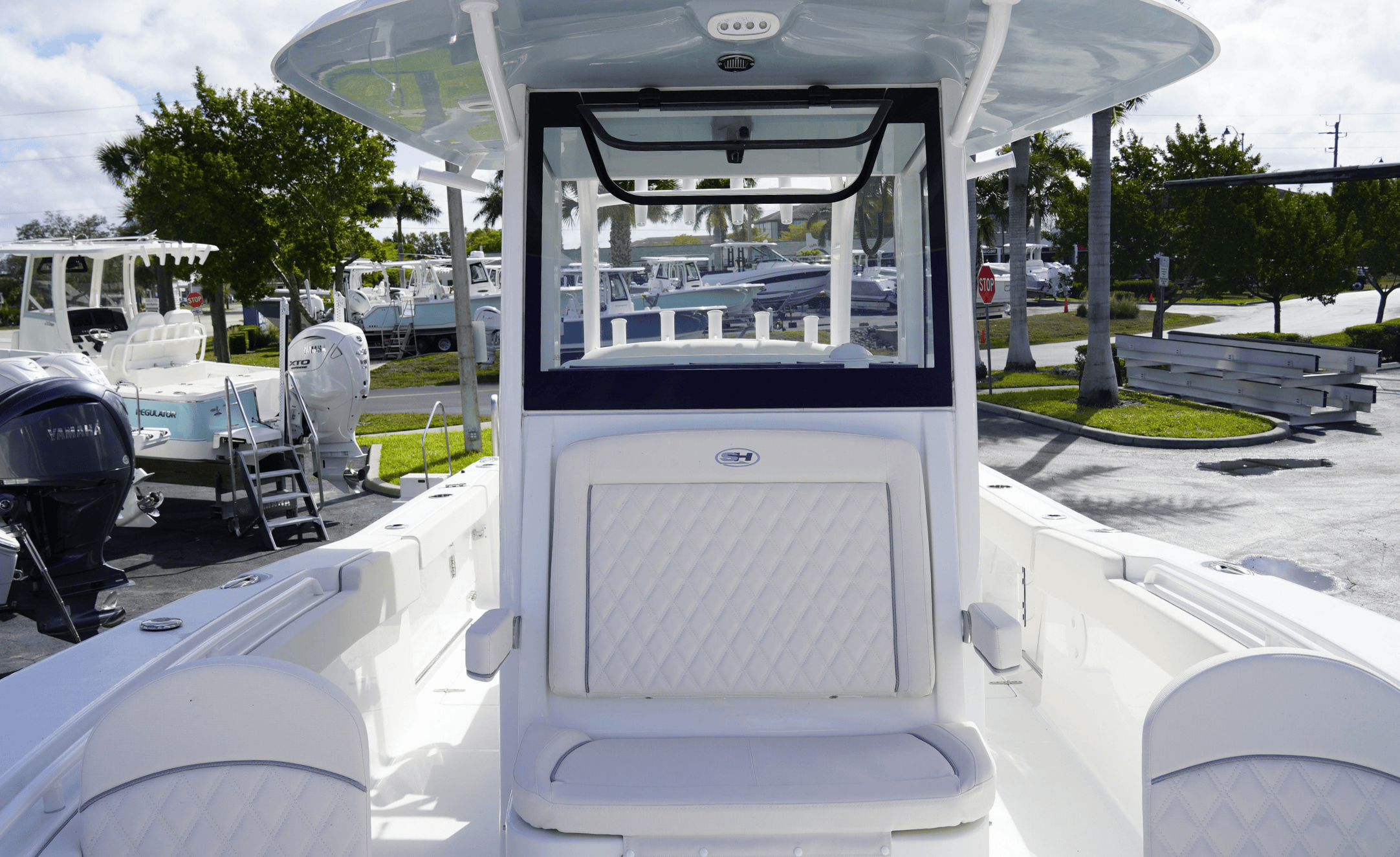 2026 Sea Hunt Gamefish 28FS - Image 21