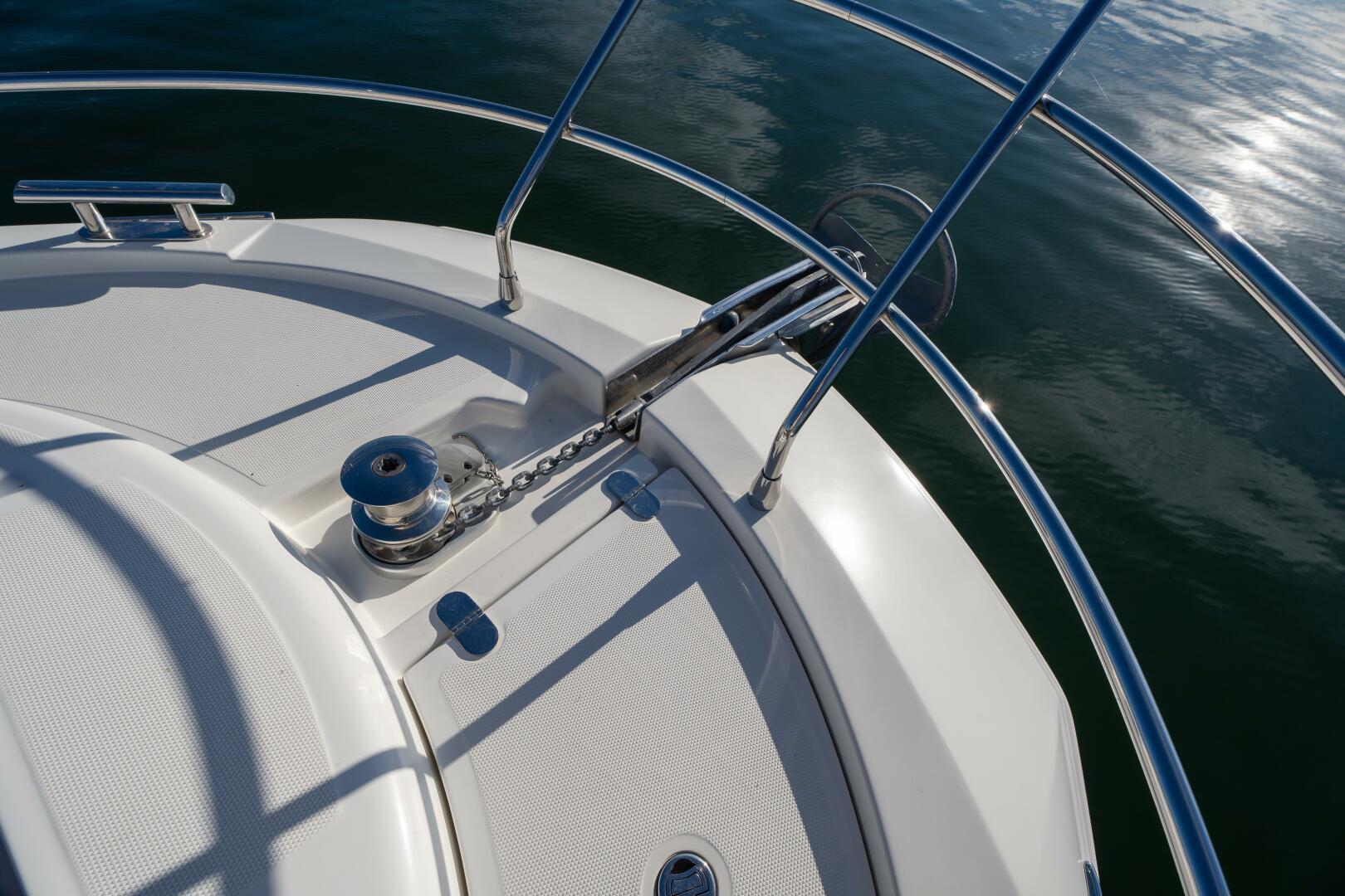 2013 Azimut 40 Flybridge - Image 84