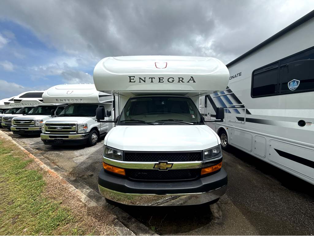 2027 ENTEGRA COACH ODYSSEY SE 22C - Image 8