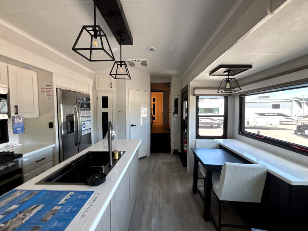 2026 JAYCO PINNACLE 36FBTS - Image 20