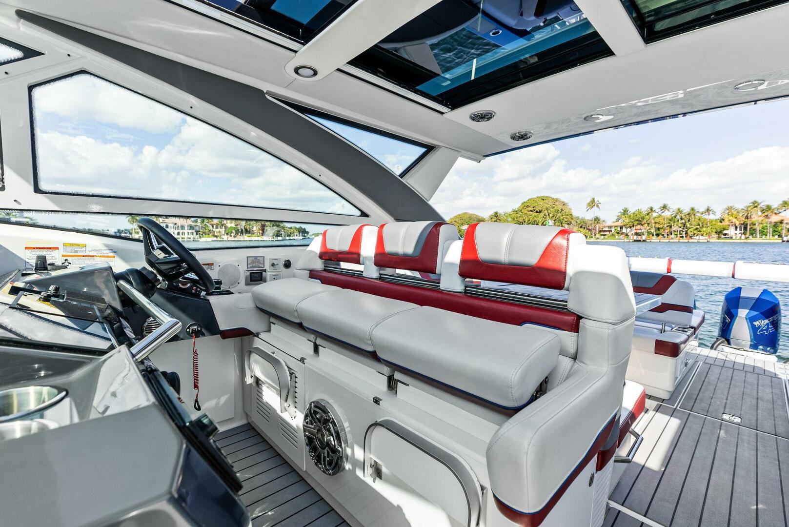 2023 Formula 430 Super Sport Crossover - Image 47