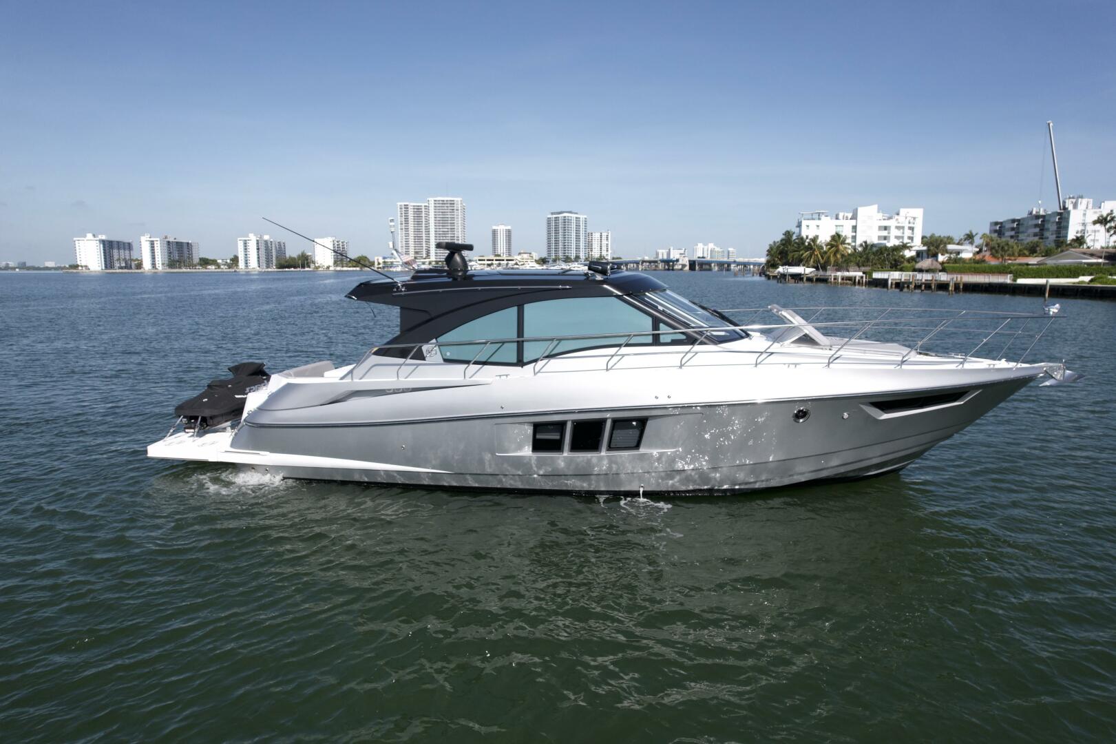 2018 Cruisers 45 Cantius - Image 1