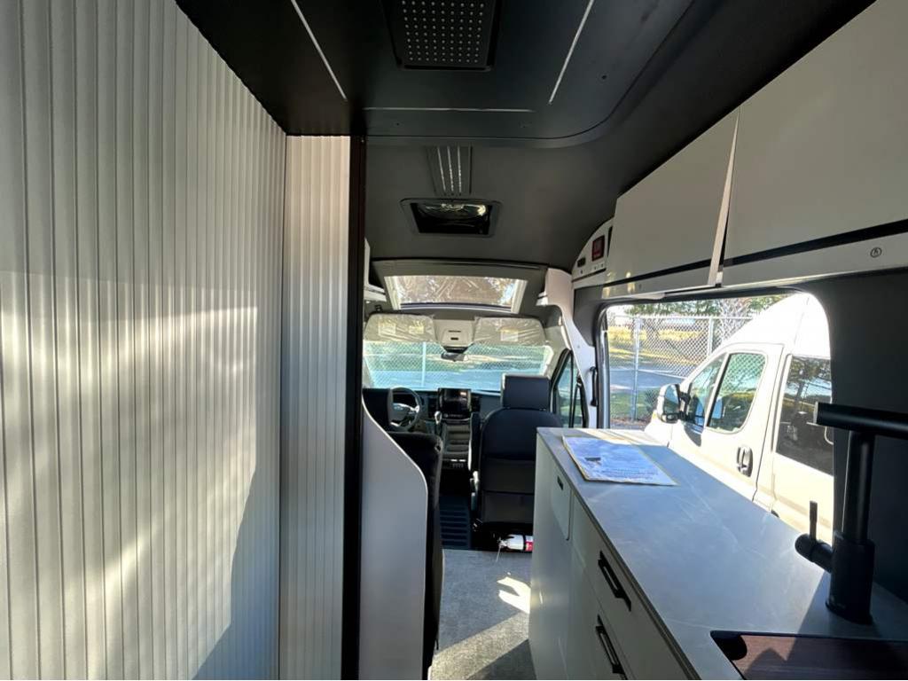 2026 GRAND DESIGN LINEAGE SERIESVT LVT1 - Image 33