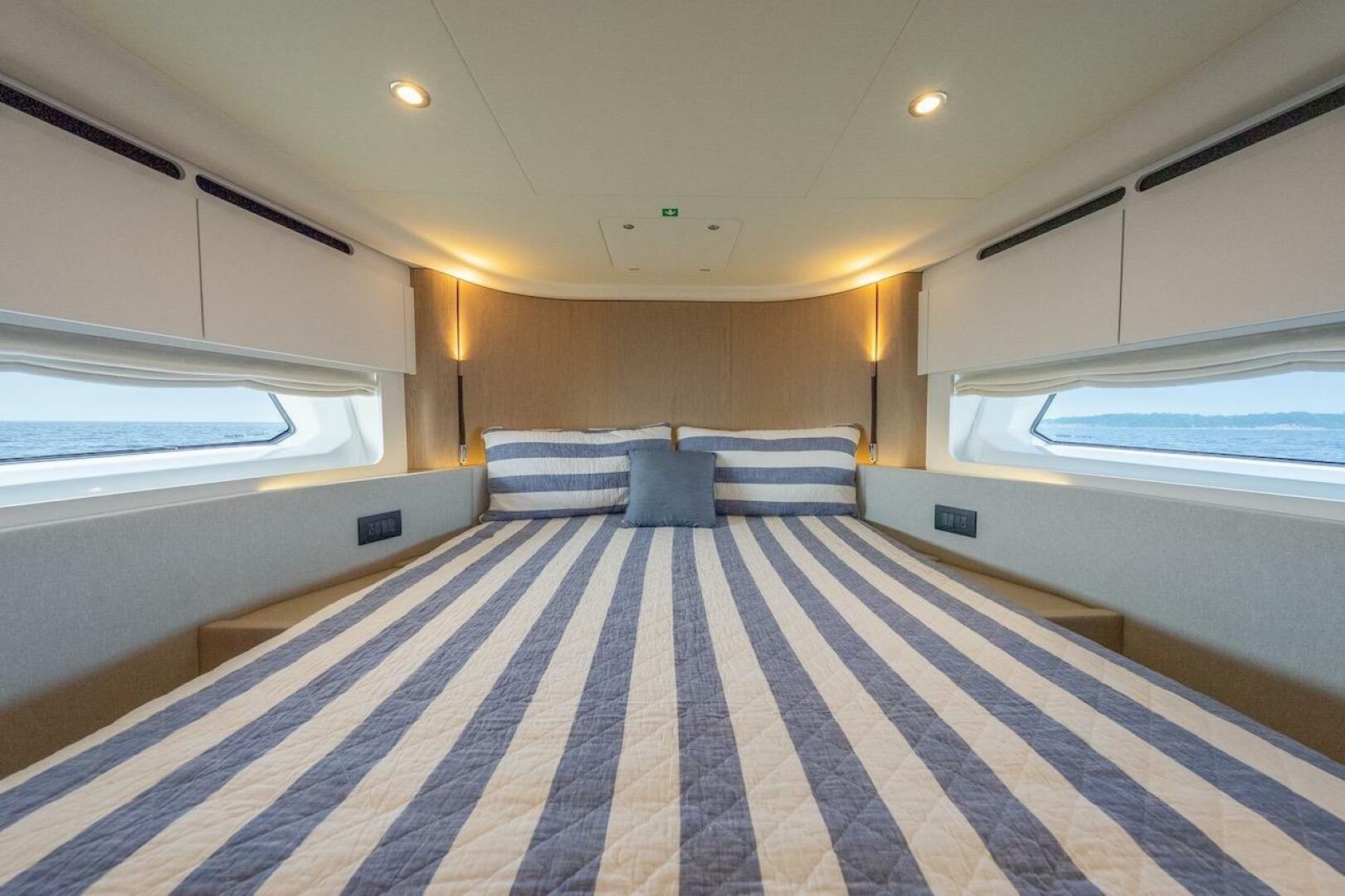 2023 Azimut Fly 53 - Image 98