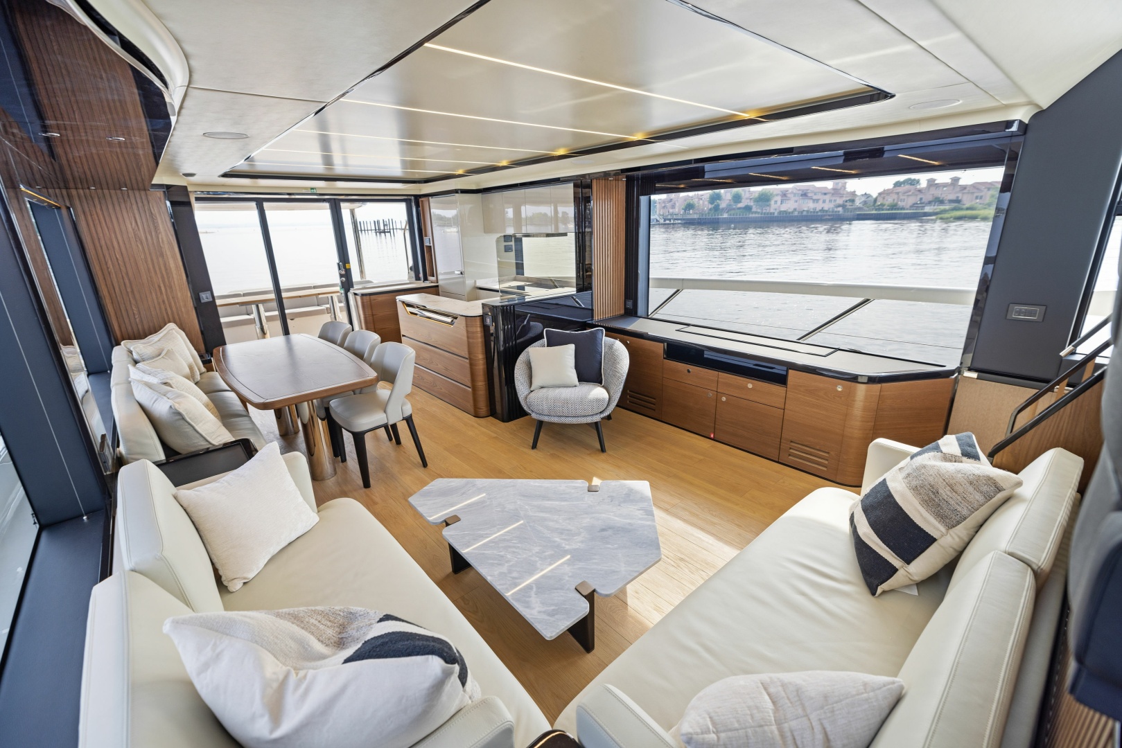 2024 Absolute Navetta 64 - Image 47