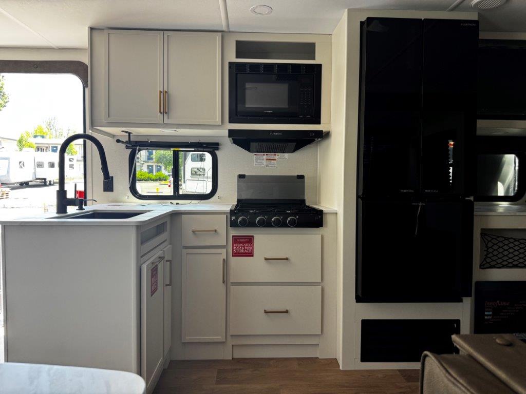 2027 Grand Design Transcend XPLOR 27DBX - Image 18