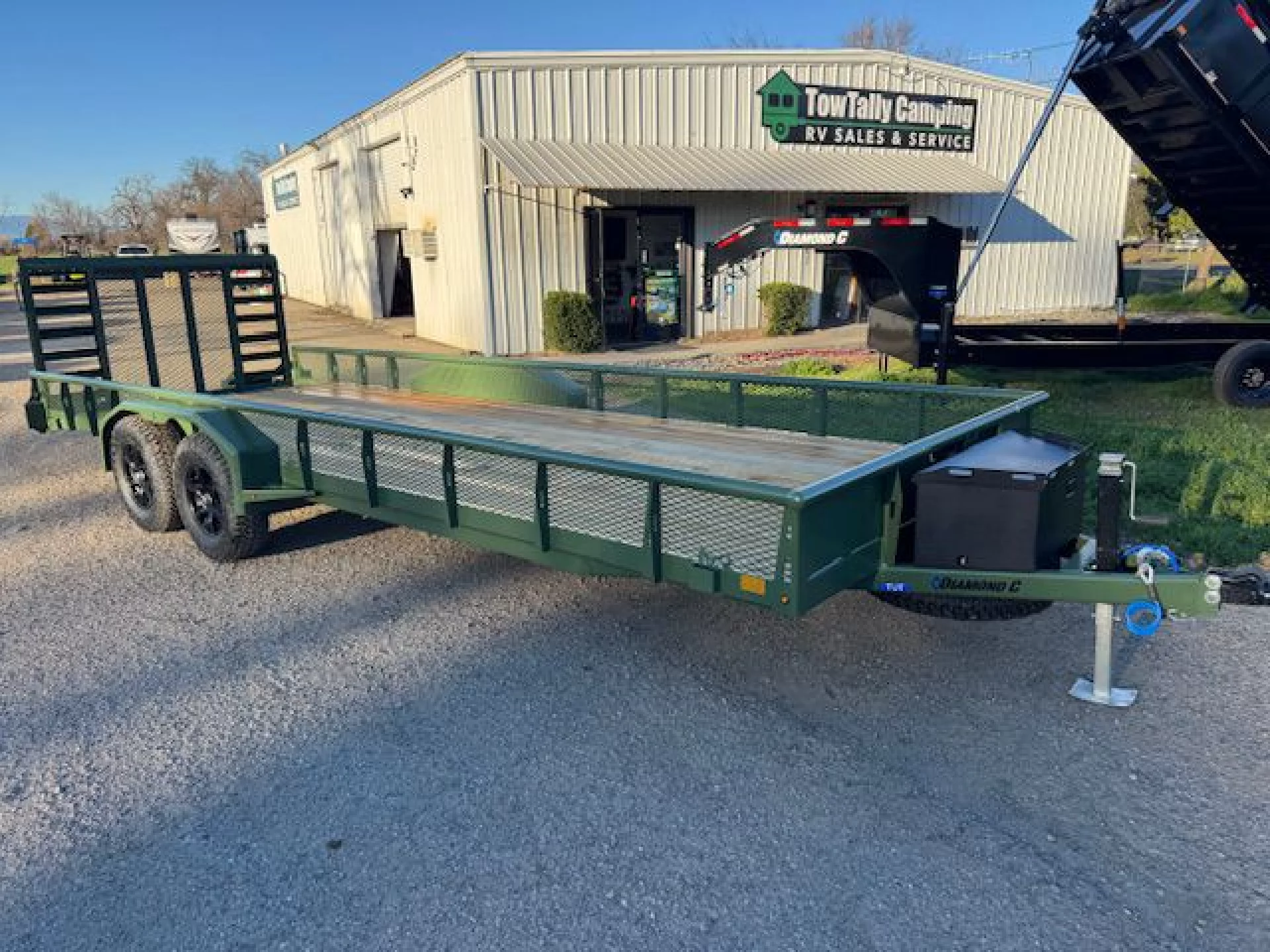 2026 DIAMOND C TRAILERS DIAMOND C TUT206-VENTURE L22X83 12K - Image 1
