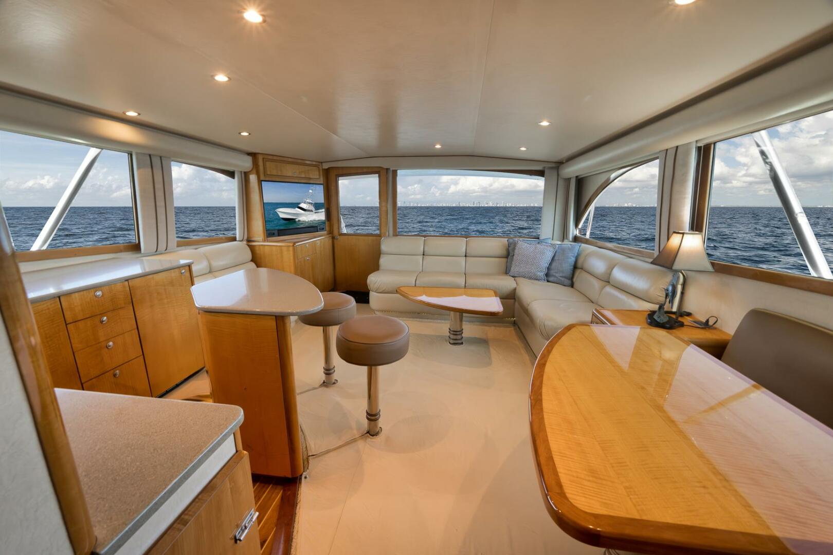 2002 Weaver 60 Convertible - Image 10