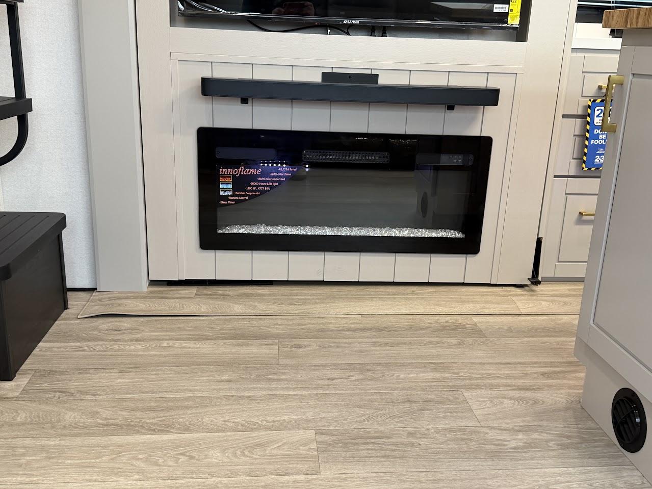 2027 JAYCO NORTH POINT 375TBDB - Image 31