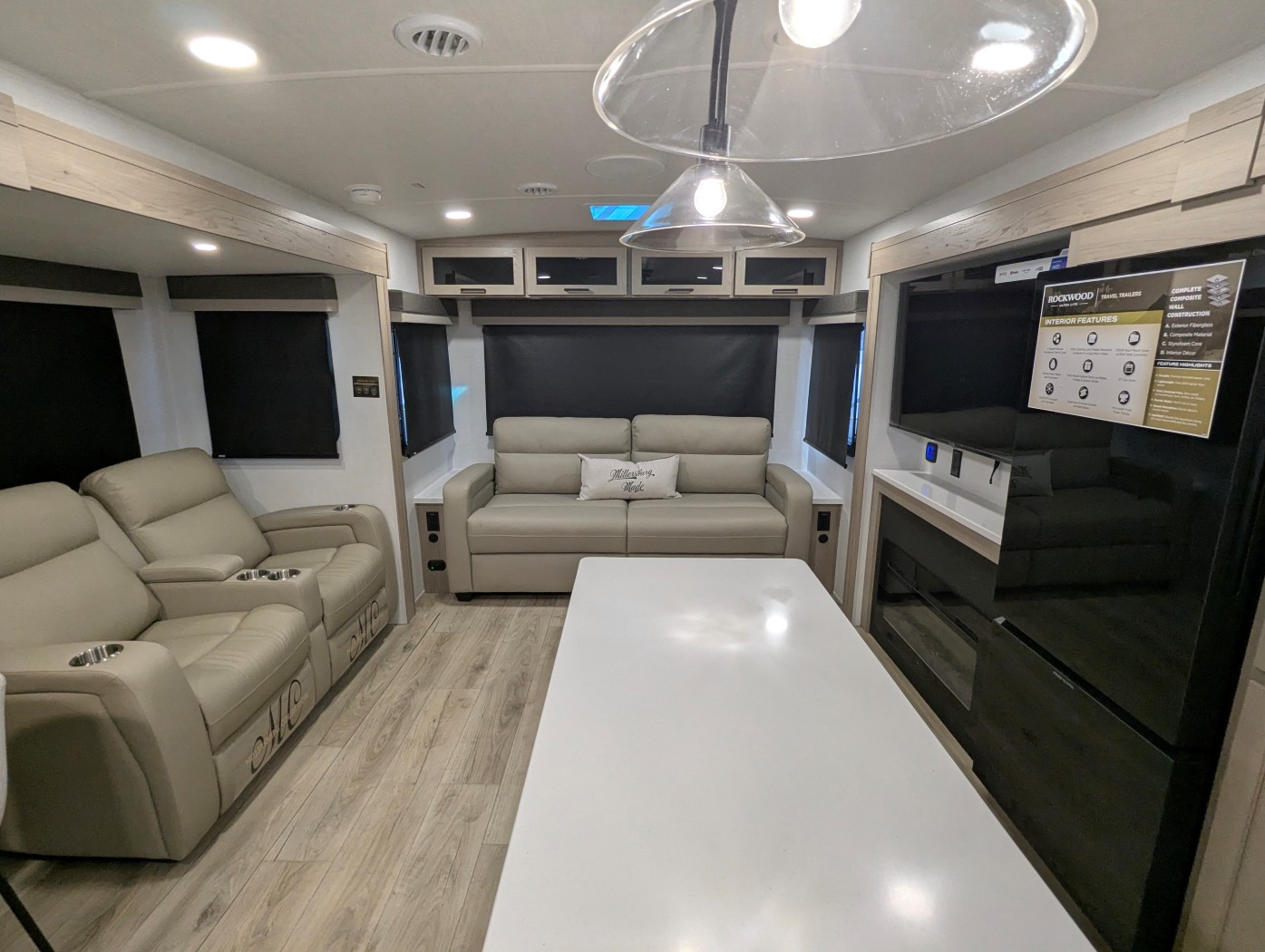2026 Forest River Rockwood Ultra Lite 2906RL - Image 18