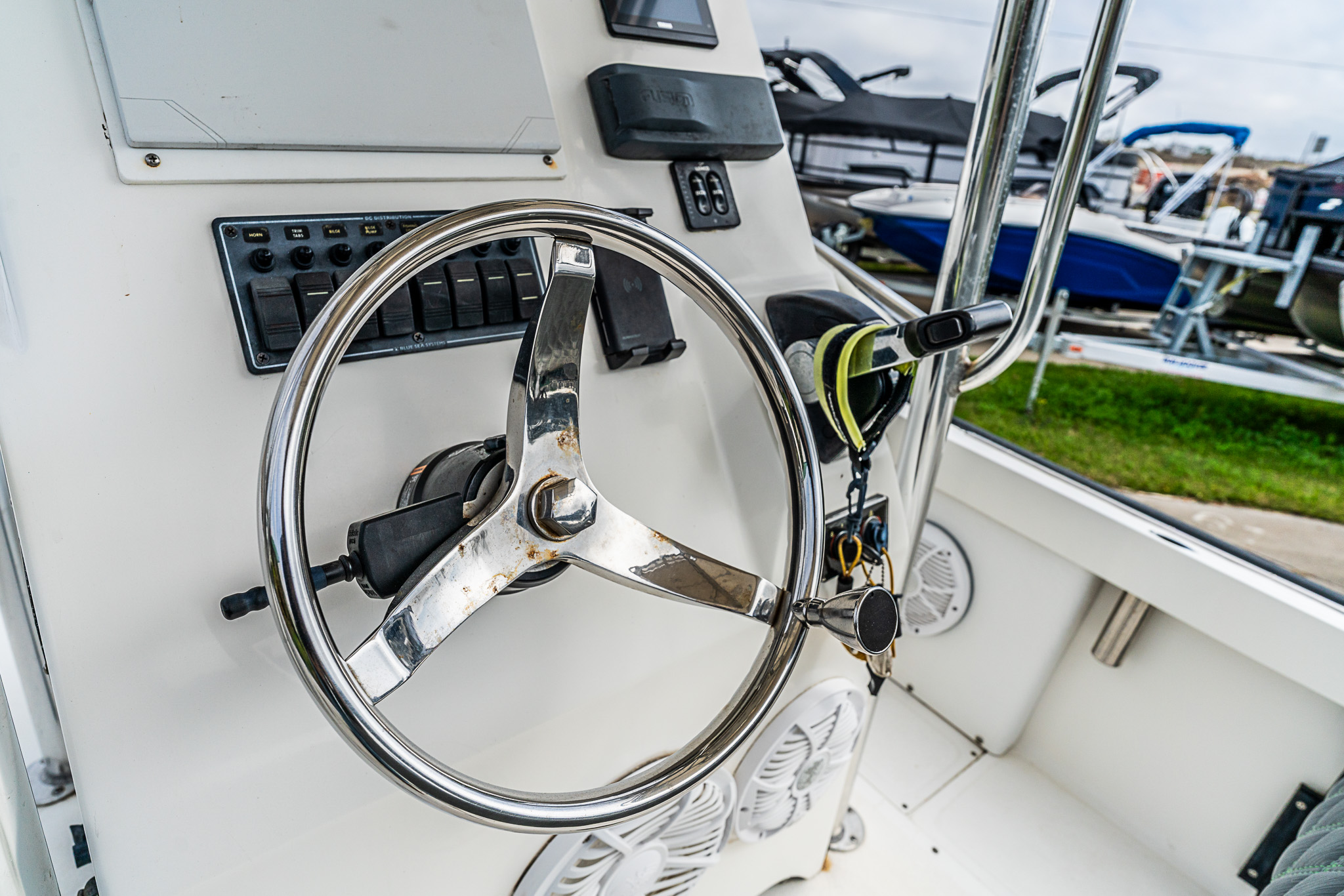 1994 BOSTON WHALER 2010 22 GUARDIAN - Image 13