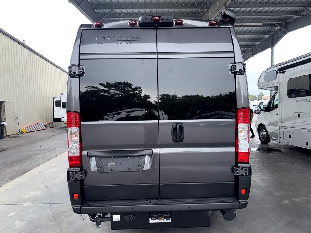 2025 ENTEGRA COACH ETHOS 20T - Image 5