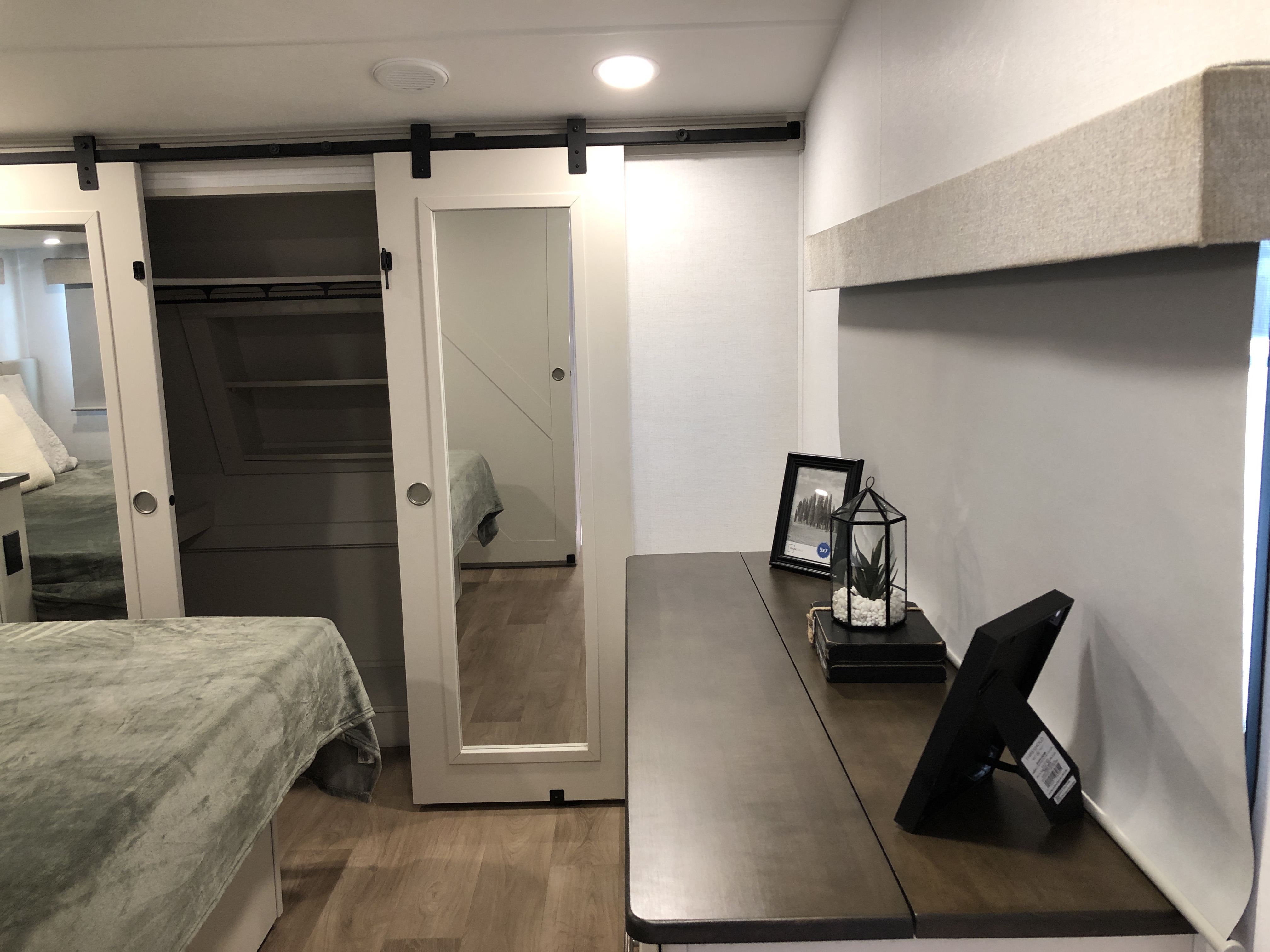 2027 Alliance Avenue All-Access 39MBR - Image 28