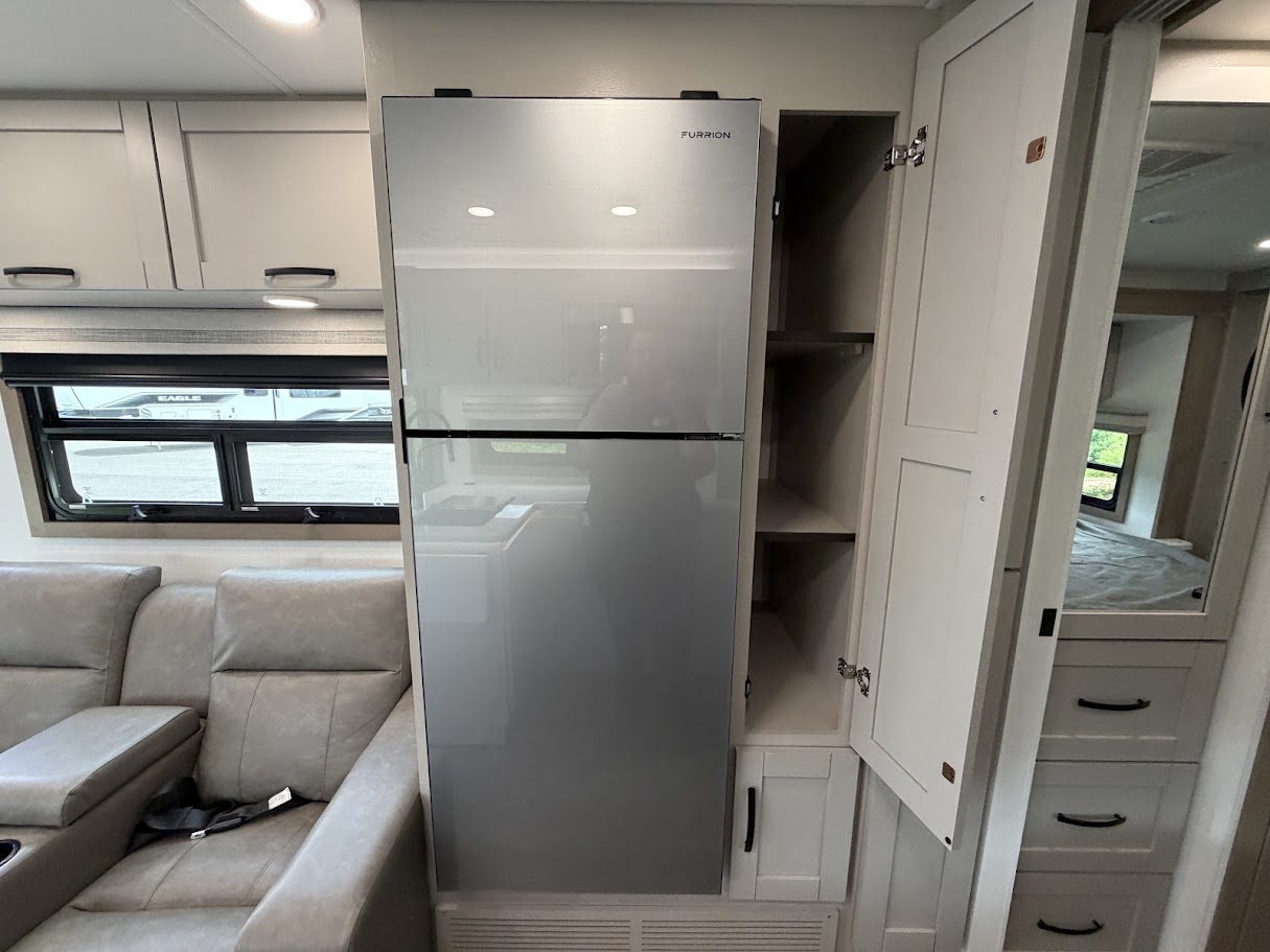 2027 JAYCO GREYHAWK XL 32U - Image 35