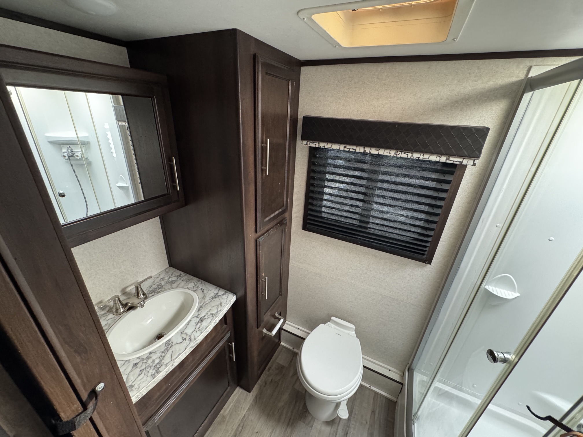 2019 JAYCO JAY FEATHER 23RB - Image 17