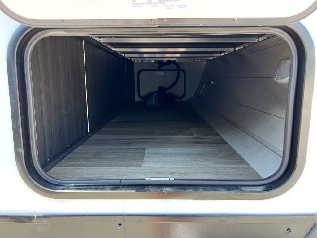 2026 VENTURE RV STRATUS 302VBH - Image 23