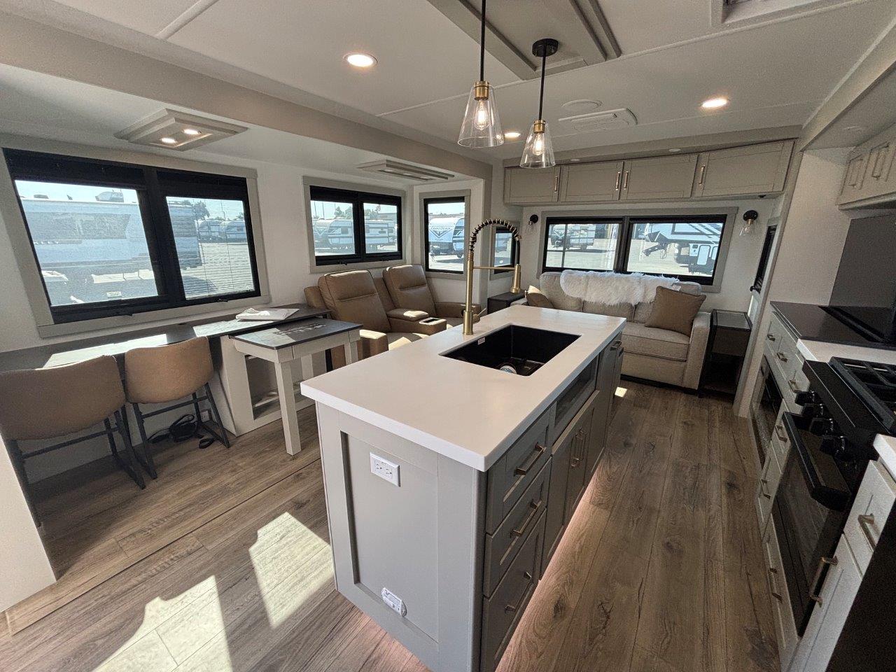 2027 Brinkley RV Model Z Air 297 - Image 5