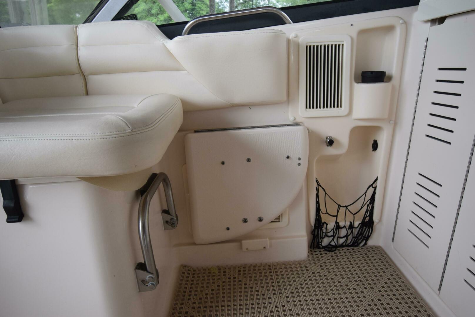 2016 Grady-White Express 330 - Image 48