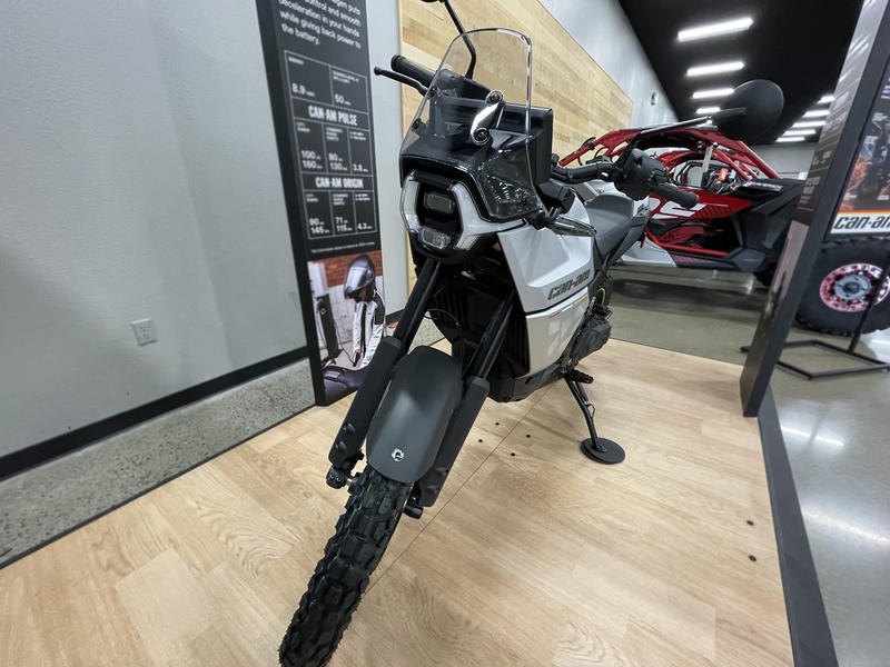 2025 Can-Am 2W ORIGIN SS73 EV46-27 - Image 8